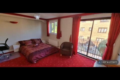 undefined, The Sycamores, Cambridge, CB24