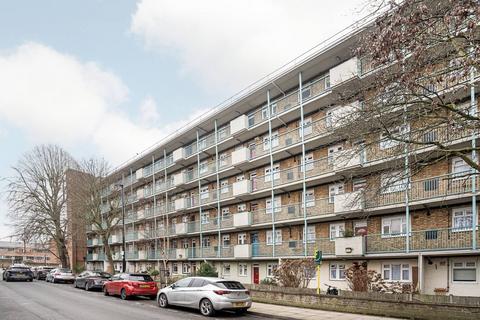 2 bedroom flat for sale, Mark House, Sewardstone Road, Victoria Park, London, E2