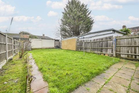 undefined, Heron Close, Walthamstow, London, E17