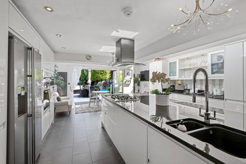 4 bedroom terraced house for sale, Victoria Terrace, Cheltenham GL52