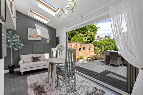 4 bedroom terraced house for sale, Victoria Terrace, Cheltenham GL52