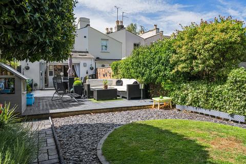 4 bedroom terraced house for sale, Victoria Terrace, Cheltenham GL52