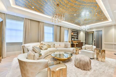 6 bedroom flat for sale, Princes Gate Court, South Kensington, London, SW7
