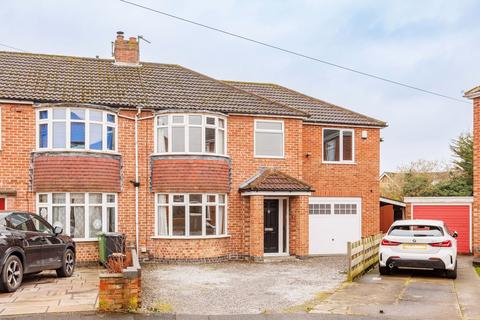 undefined, Manor Park Close, York YO30