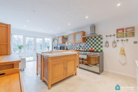 3 bedroom semi-detached house for sale, Claines Road, Birmingham B31