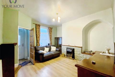 2 bedroom end of terrace house for sale, Kensington Street, West Yorkshire BD21