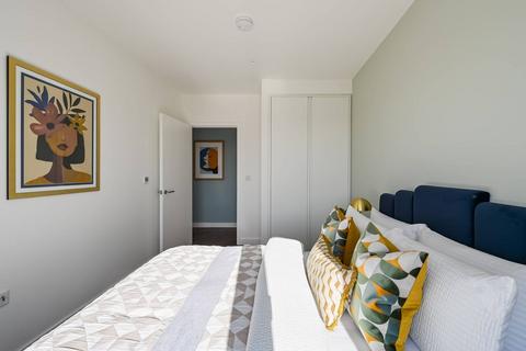 2 bedroom flat for sale, Brent Cross Town, Brent Cross NW2