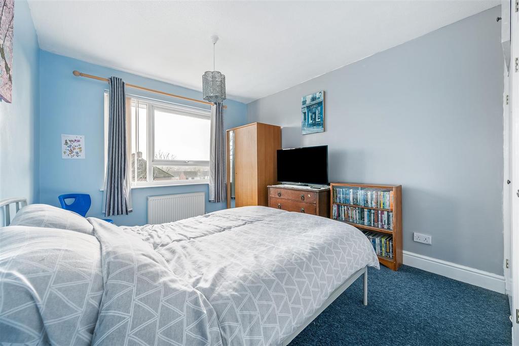 Bedroom 2.jpg