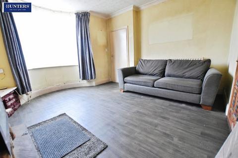 3 bedroom semi-detached house for sale, St. Margarets Walk, Scunthorpe