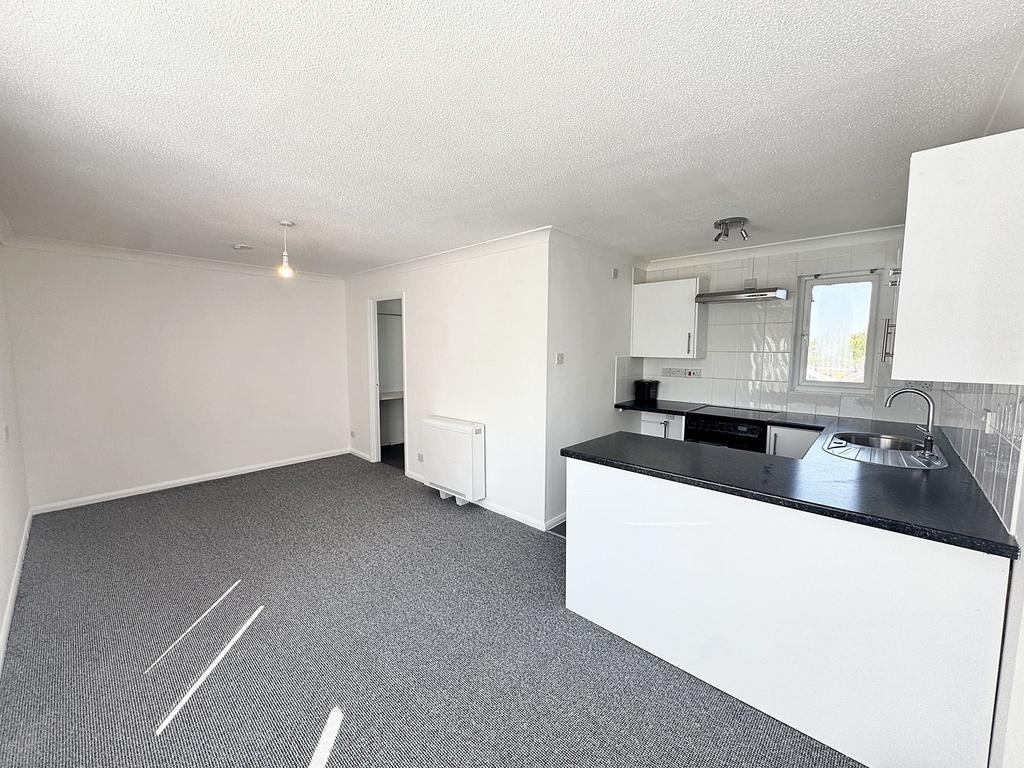Newly refurbished Taunton studio with eden may