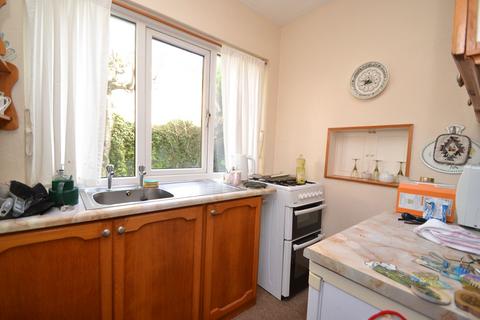 3 bedroom semi-detached house for sale, Shipley, Shipley BD18