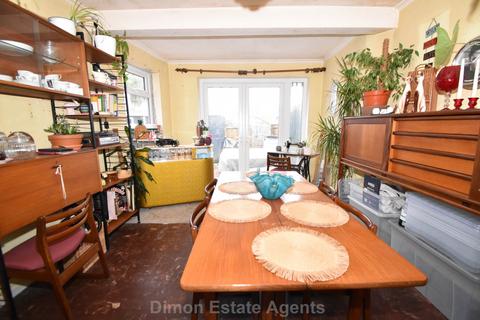 3 bedroom terraced house for sale, Birchmore Close, Gosport