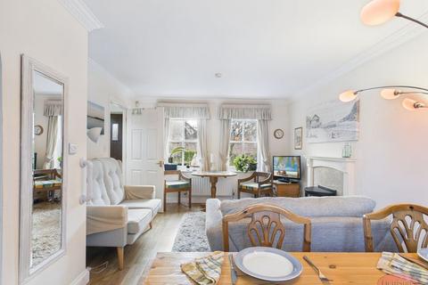 2 bedroom terraced house for sale, CHRISTCHURCH TOWN CENTRE