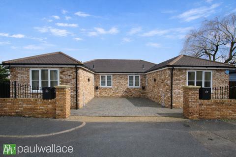 undefined, Lilac Road, Hoddesdon