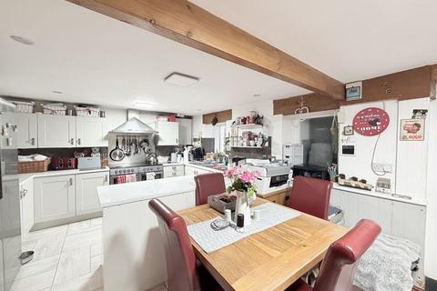 3 bedroom terraced house for sale, Ty Clydd, Llanelly Hill