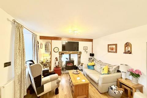 3 bedroom terraced house for sale, Ty Clydd, Llanelly Hill