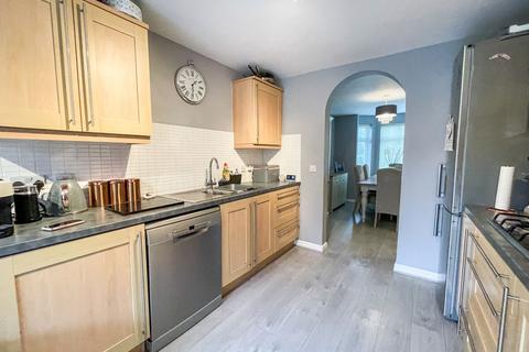 undefined, Hibberd Rise, Hedge End, SO30