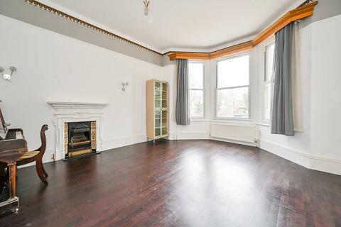 undefined, Leopold Road, Ealing Common, London, W5