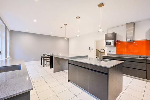 undefined, Leopold Road, Ealing Common, London, W5