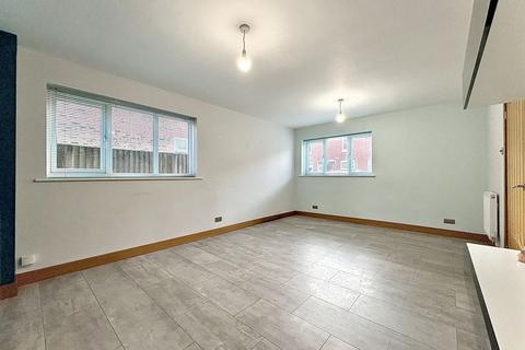 undefined, Kings Road, SEDGLEY, DY3 1HP