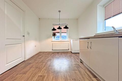 4 bedroom semi-detached house for sale, Thursfield Road, TIPTON, DY4 8TJ