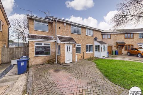 4 bedroom semi-detached house to rent, Caithness Road, Teesville Middlesbrough TS6 0AJ