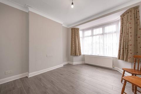 4 bedroom semi-detached house to rent, Colin Close, Colindale, London, NW9