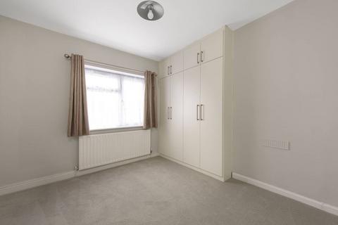 4 bedroom semi-detached house to rent, Colin Close, Colindale, London, NW9