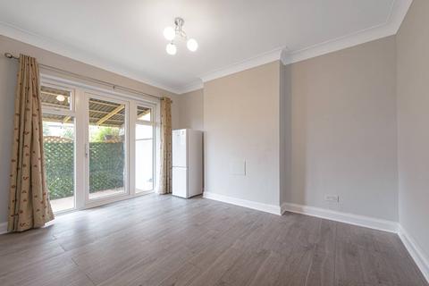 4 bedroom semi-detached house to rent, Colin Close, Colindale, London, NW9