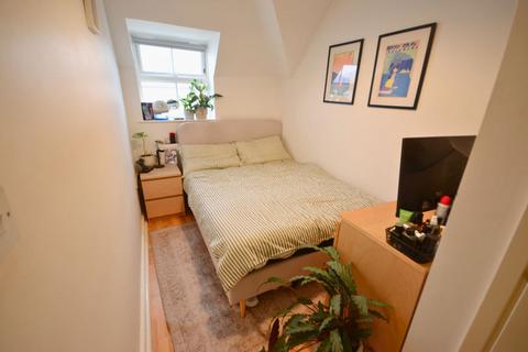 2 bedroom flat for sale, Grantley Road, Bournemouth BH5