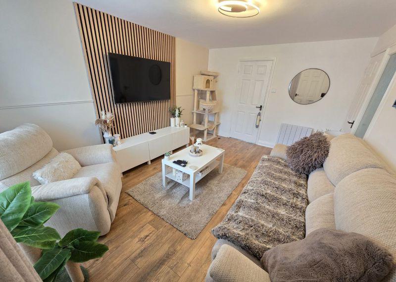 Lounge Additional