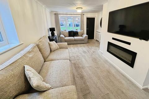 undefined, Quakerfields, Westhoughton