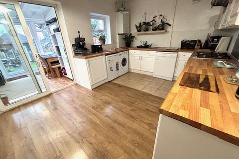4 bedroom terraced house for sale, Leighton Close, Great Barr, Birmingham B43 7HY