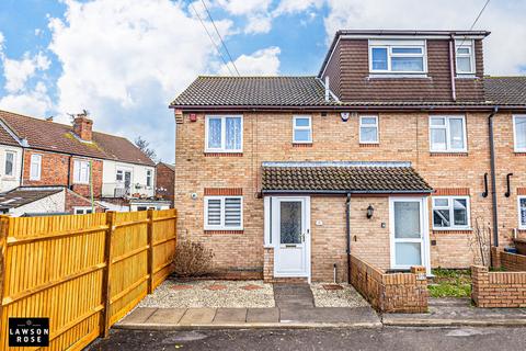3 bedroom end of terrace house for sale, Meryl Road, Southsea