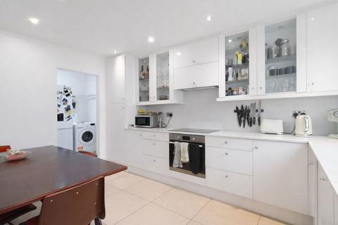 undefined, Caldecott Way, Clapton, E5