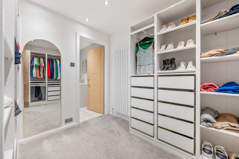 Walk In Wardrobe