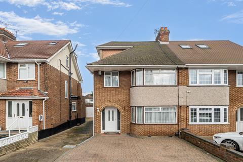 East Towers, Pinner, HA5