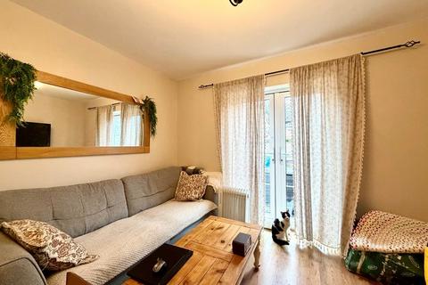 2 bedroom terraced house for sale, Peregrine Court, Calne SN11
