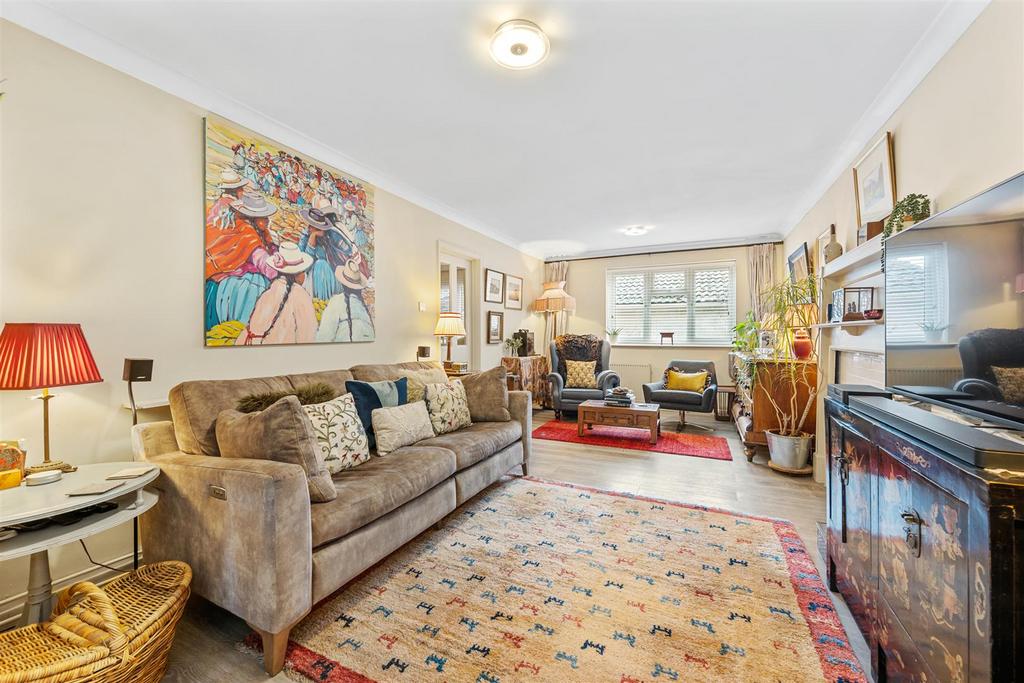 21 Pevensey Grove Web16.jpg