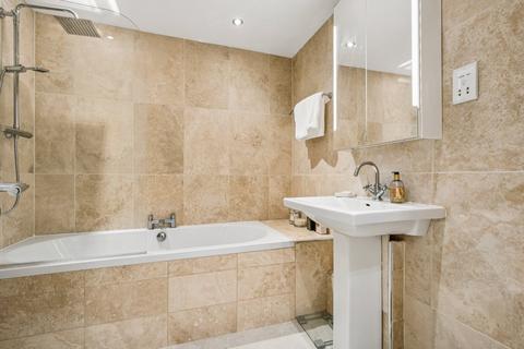 3 bedroom flat for sale, Platan House, 20–22 Harrington Gardens, South Kensington, London