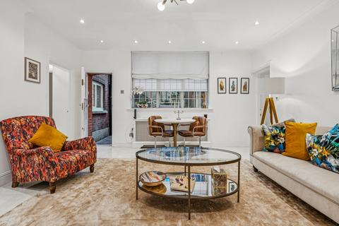 3 bedroom flat for sale, Platan House, 20–22 Harrington Gardens, South Kensington, London
