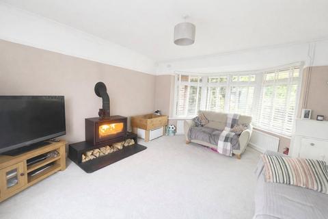 3 bedroom detached house for sale, Pyles Thorne Close, Wellington
