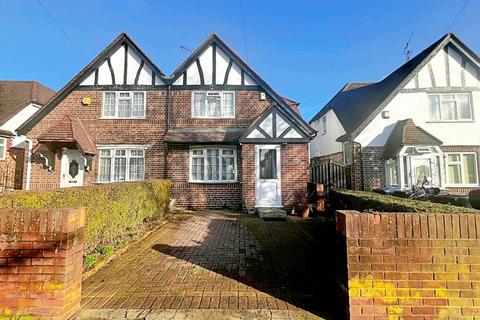 undefined, Bennetts Avenue, Greenford