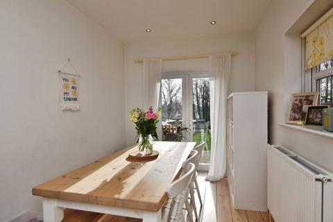3 bedroom detached house for sale, Wilton Road, Salisbury               *VIDEO TOUR*