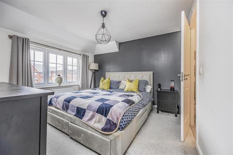 undefined, Birkbeck Close, Waterlooville PO7