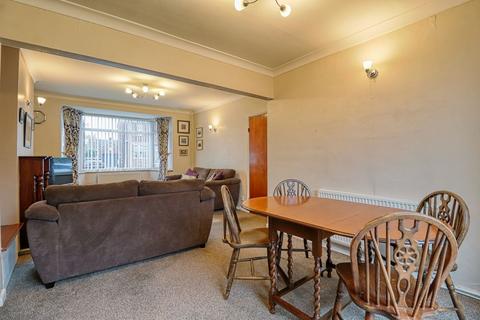 3 bedroom semi-detached house for sale, Lister Road, Scunthorpe
