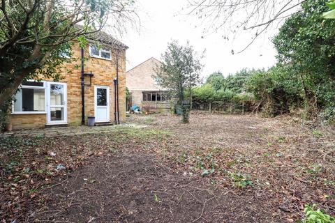 3 bedroom semi-detached house for sale, Browning Crescent, Bletchley, Milton Keynes