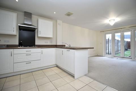 undefined, White's Way, Southampton SO30