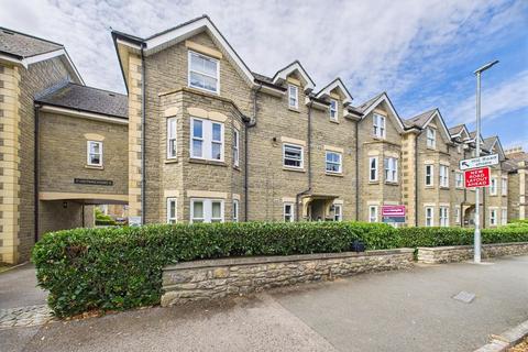 2 bedroom apartment to rent, Linden Road, Clevedon