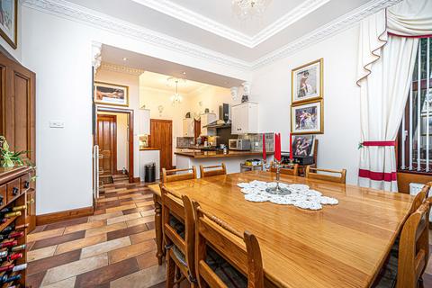 undefined, The Olde Manse, 66 Viewforth Street, Kirkcaldy
